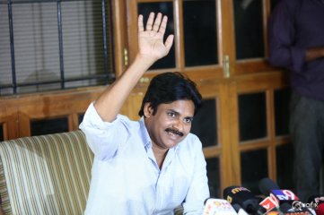 Pawan Kalyan Press Meet About Sardaar Gabbar Singh